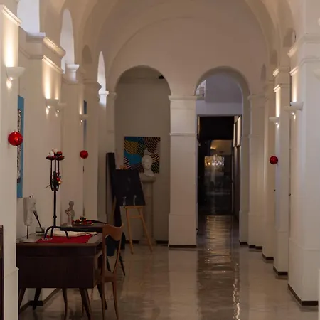 فندق Palazzo Cappuccini Art Relais نابولي